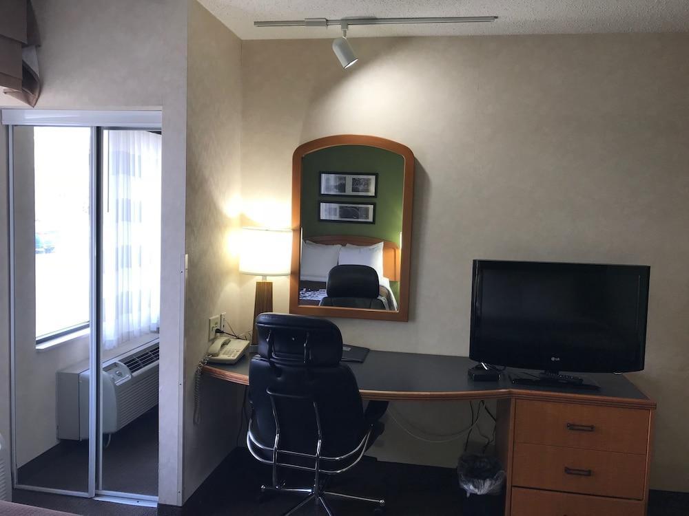 Sleep Inn & Suites Bensalem Esterno foto