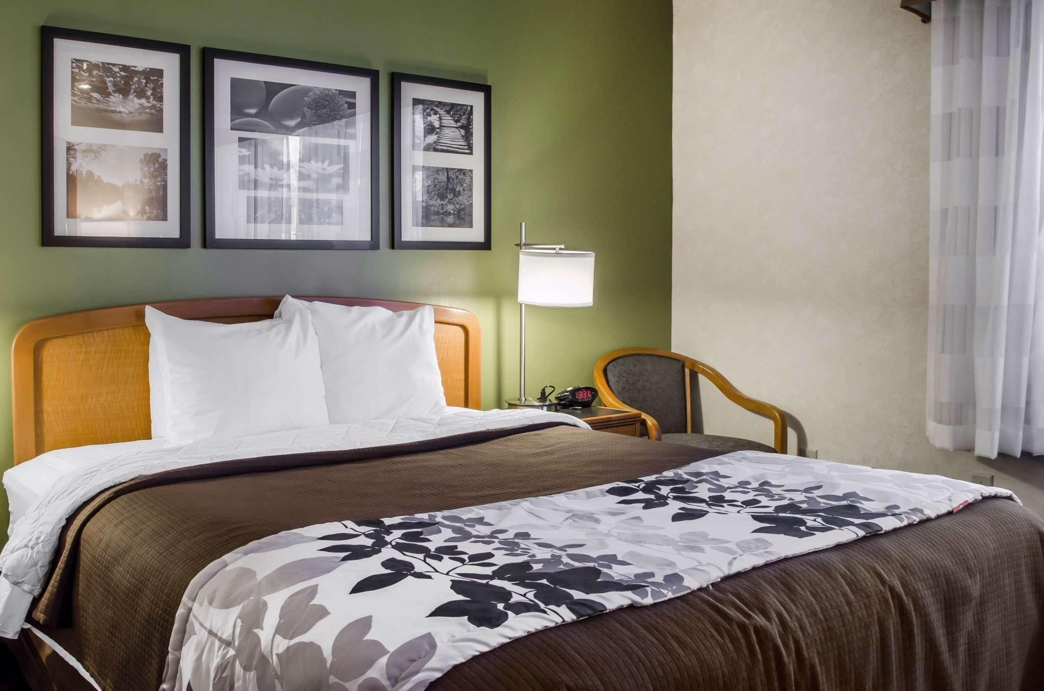 Sleep Inn & Suites Bensalem Esterno foto