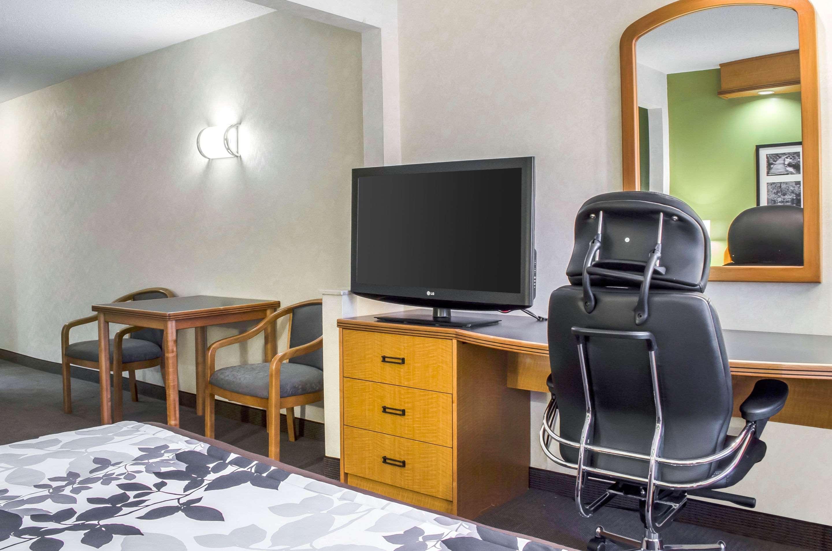 Sleep Inn & Suites Bensalem Esterno foto