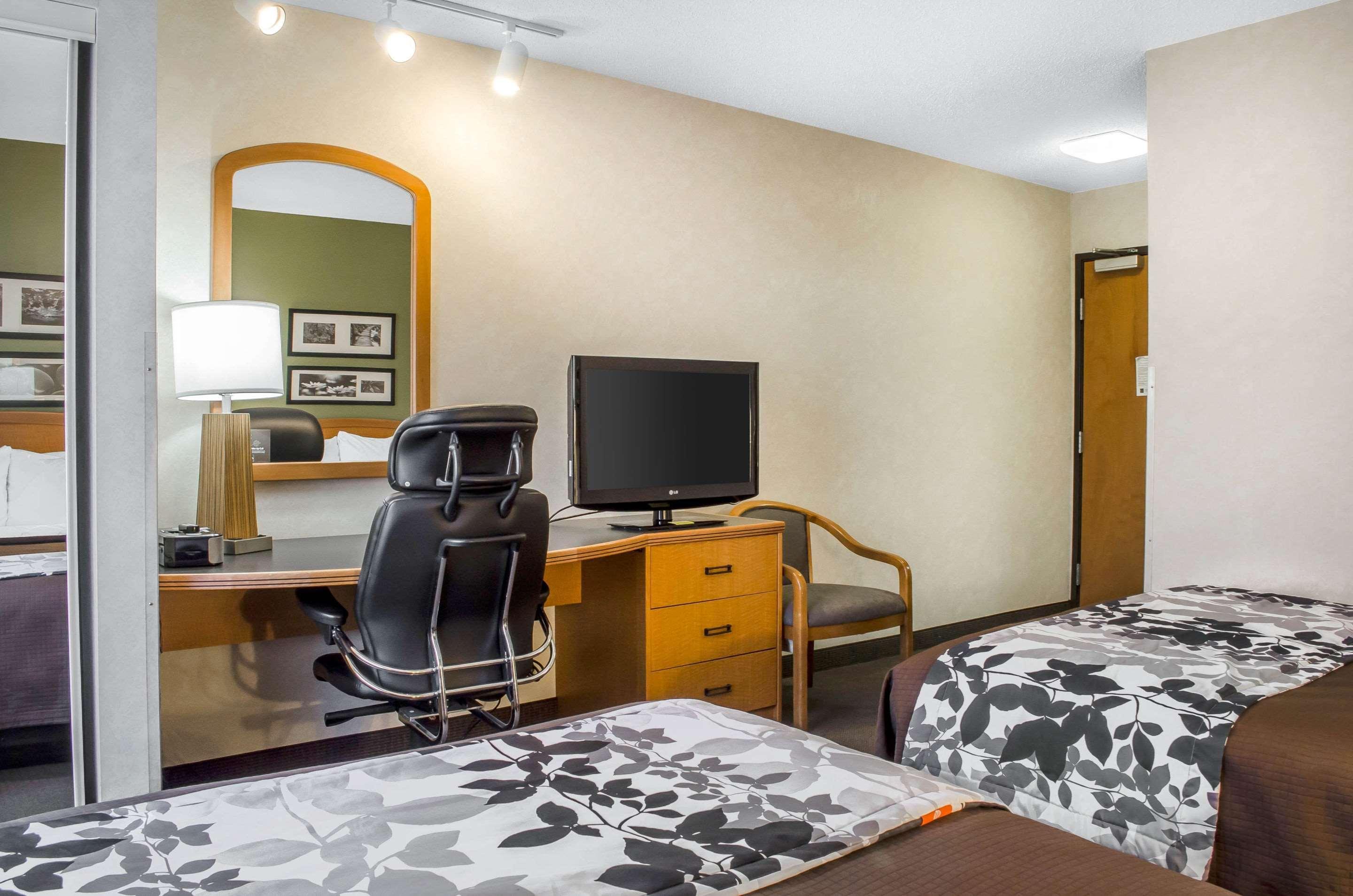 Sleep Inn & Suites Bensalem Esterno foto